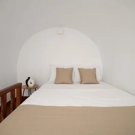 Anya Santorini Couette-café *